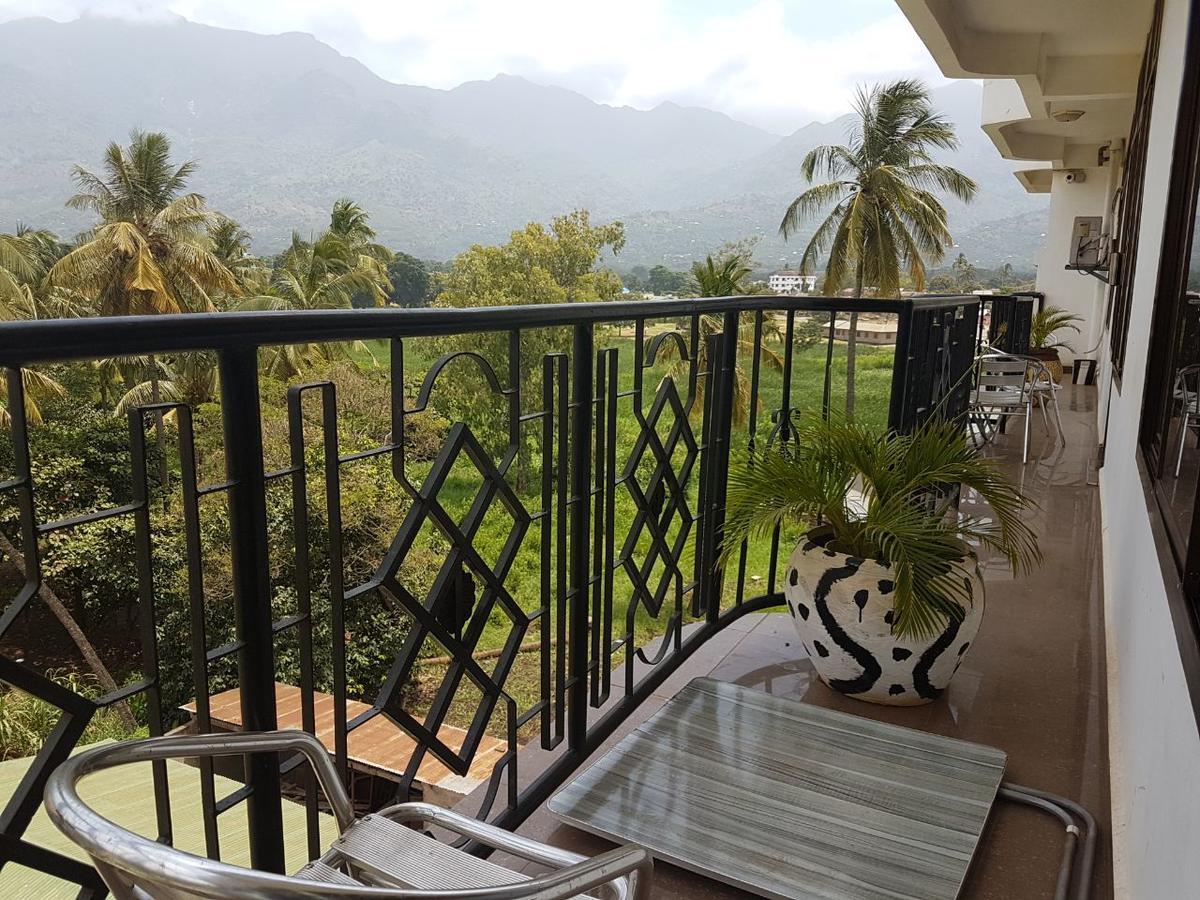 Machare British Hotel Morogoro Extérieur photo
